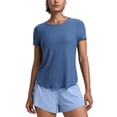 thumbnail image 1 of Remera CRZ YOGA Cloudweight ligera con aberturas laterales azul M, 1 of 5