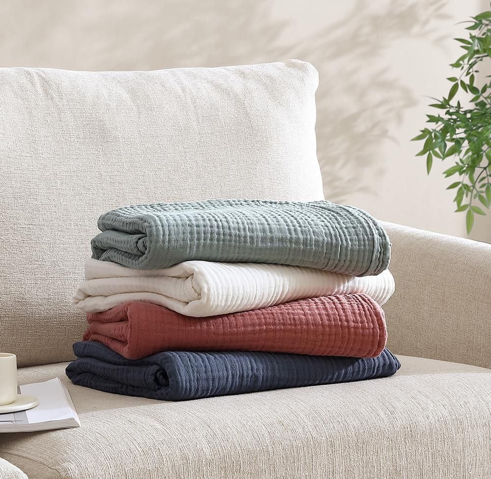 Home Trends Soft Woven Iceberg Green Throw