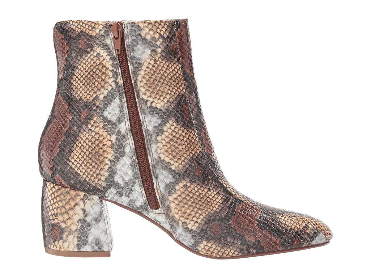 chinese laundry davinna