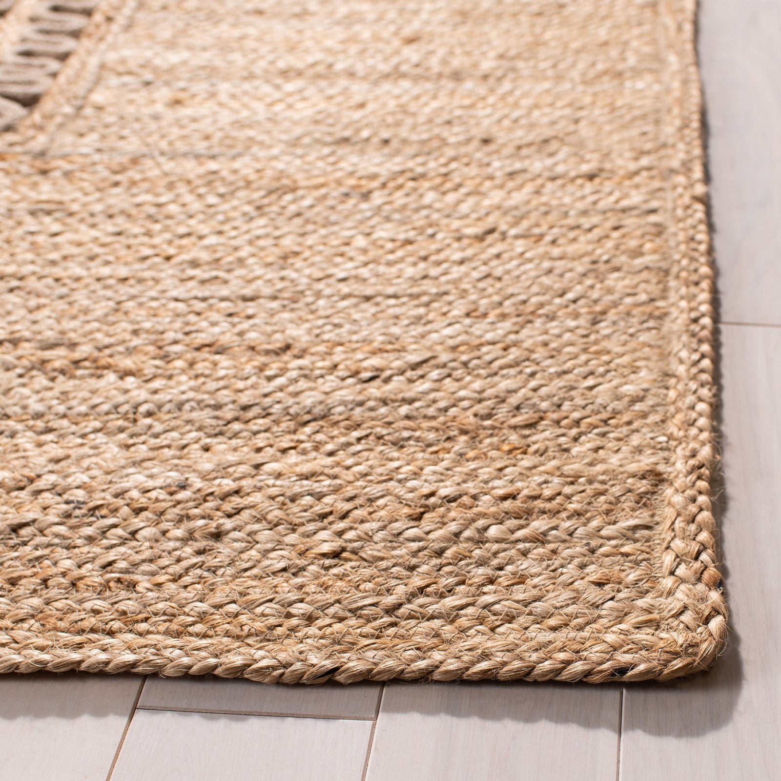 SAFAVIEH Natural Fiber Ladonna Geometric Jute Runner Rug, Beige, 2'6" x 8'