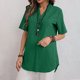 thumbnail image 2 of Top de manga corta con botones, camiseta informal con botones y cuello en V de color puro a la moda para mujer, para uso diario, verde S, 2 of 6