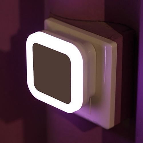 integral auto sensor night light