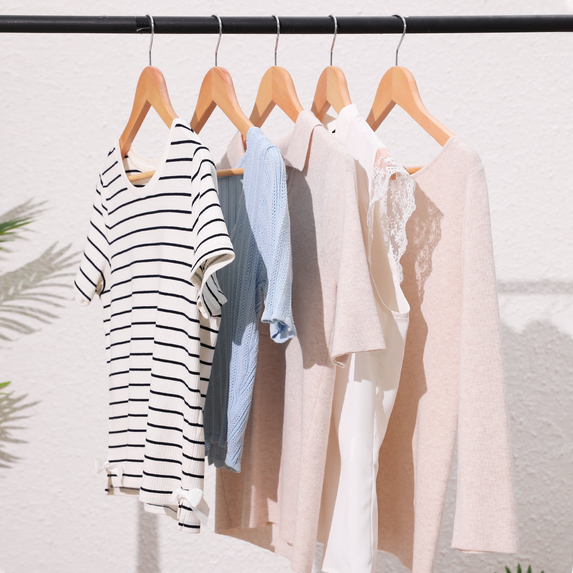 Unique Bargains Wood Non-Slip Hangers Clothes Hangers for Closet 10 Packs Light Brown