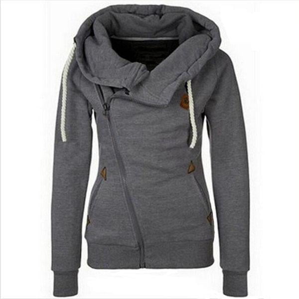 Hoodie with a clearance collar