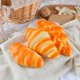 thumbnail image 2 of Adornos de modelo de comida de PU con simulación de pan francés, pastel, donut, baguette, accesorios de fotografía para hornear pan suave, 2 of 4