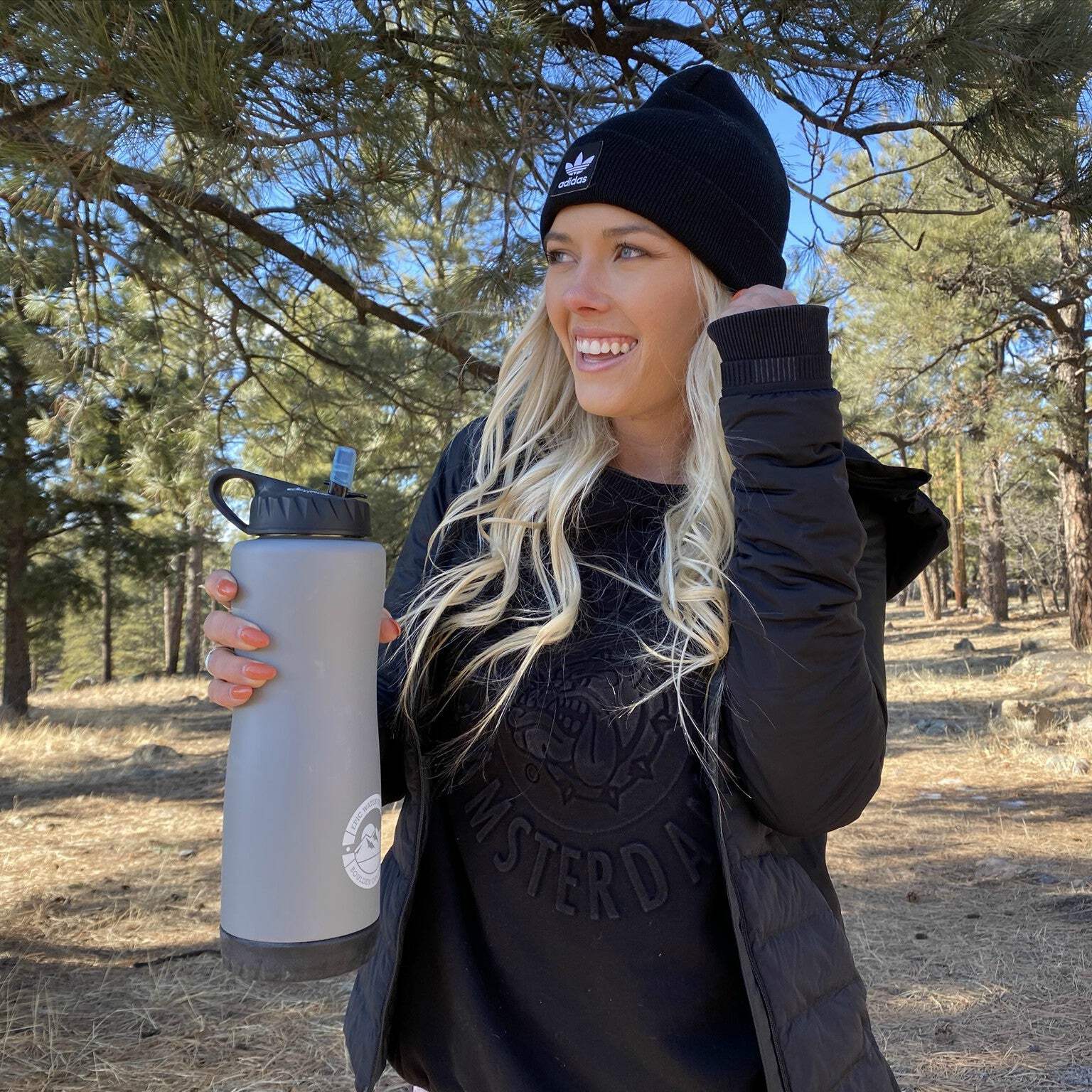 Epic Water Filters Vostok Stainless Steel Insulated Water Bottle and 75 Gallon Filter - Removes 99.99% of Water Impurities, 34oz, White