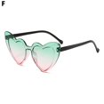 thumbnail image 2 of 2025 Nuevas gafas de sol con forma de corazón y degradado de color, gafas de sol modernas para niños, gafas de sol de moda con forma de corazón de melocotón, gafas de sol, 2 of 2