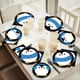 thumbnail image 5 of Set de platos y servilletas de papel con diseño de pingüino para fiestas, diseño de pingüinos, 5 of 7