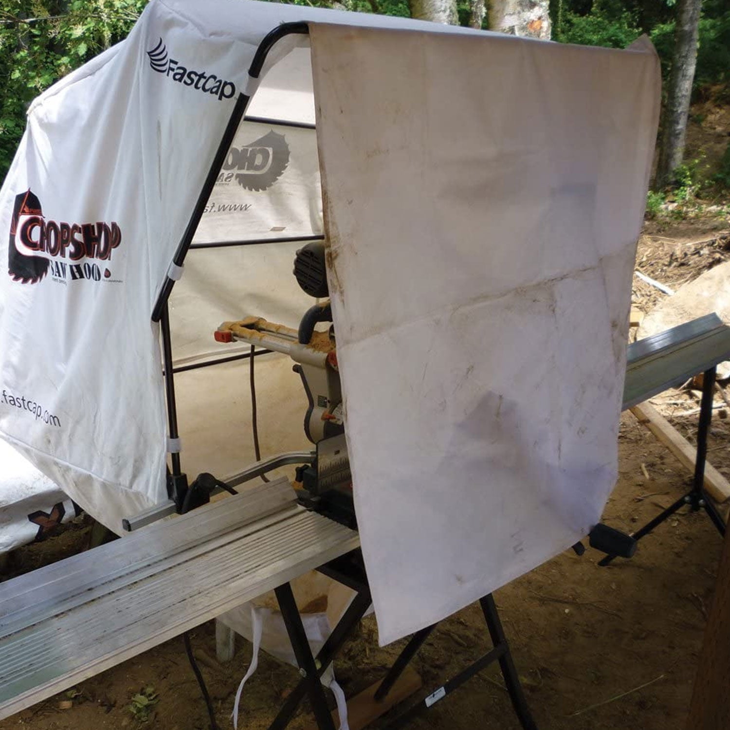 FastCap ChopShop 31 x 44 x 32 Inch Folding Waterproof Miter Saw Hood Cover White