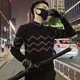 thumbnail image 4 of Suéter de punto masculino negro Y2k ropa de calle ropa de hombre jerseys de rayas con cuello moda 2024 sobre ajuste maletry meme estético A, 4 of 5