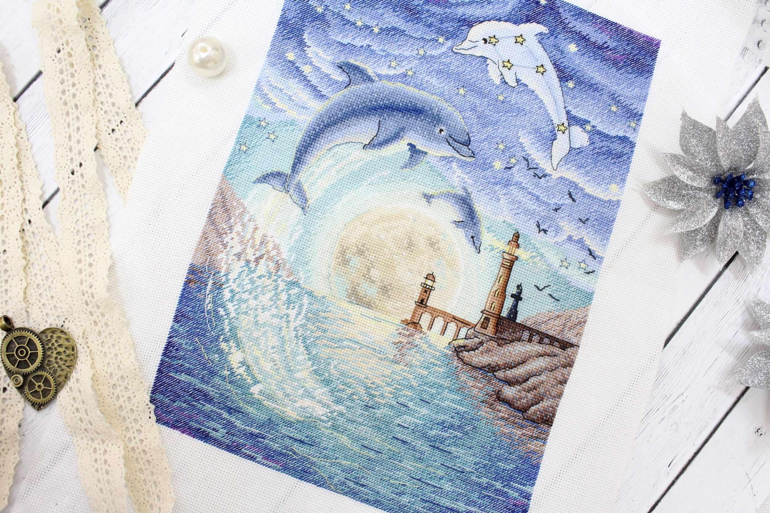 Counted Cross-Stitch Kit Moon Bay SNV-673  Dolphin Needlework Sea Blue By MP Studia