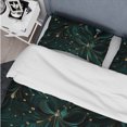 thumbnail image 4 of Designart "Radiant Elegance In Deep Emerald II" Gold Marble Bedding Covert Set - Glam Bed Set With 2 Shams, 4 of 5