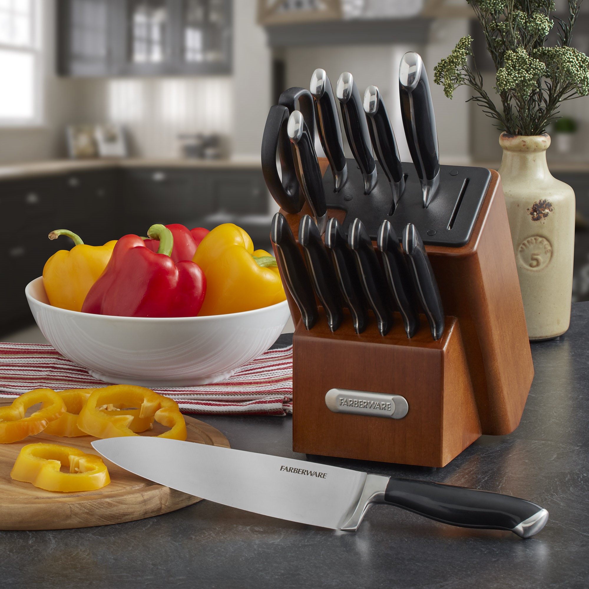 Fingerhut - Farberware EdgeKeeper Universal 16-Pc. Self-Sharpening Cutlery  Set - Black