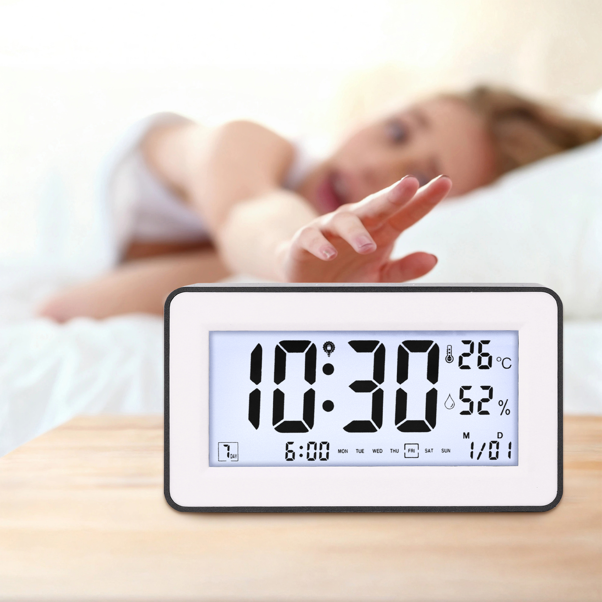 Unique Bargains Loud Alarm Clock Black 5.5"L x 1.7"W x 3.1"H