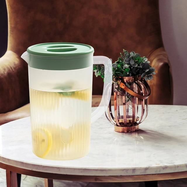 LIFKOME 2Pcs Large Capacity Plastic Water Pitcher with Lid for Refrigerator Use and Cold Beverages