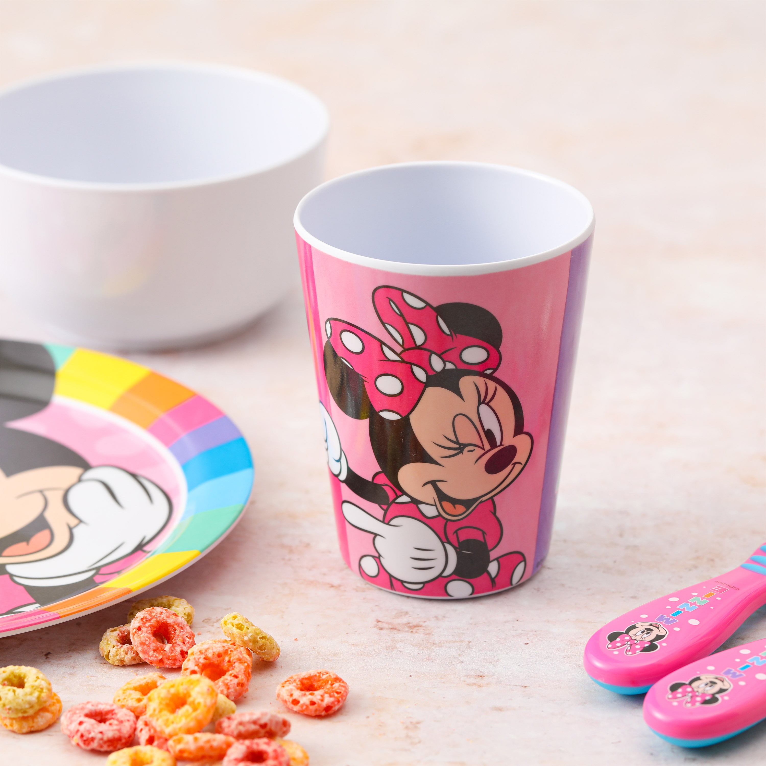Zak Designs Disney Minnie Mouse Kids Dinnerware Set Includes Plate Bowl and  Tumbler Made of BPA-Free Durable Melamine Material and Perfect for Kids 3  Piece Set - Walmart.com