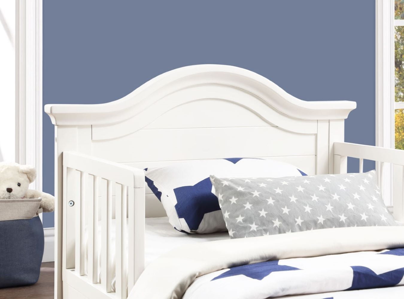 Ti Amo Catania Kids Wood Toddler Bed with Safety Rails Snow White