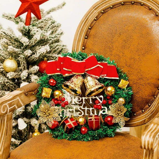 Adornos navideños, regalos navideños, corona navideña, conos de