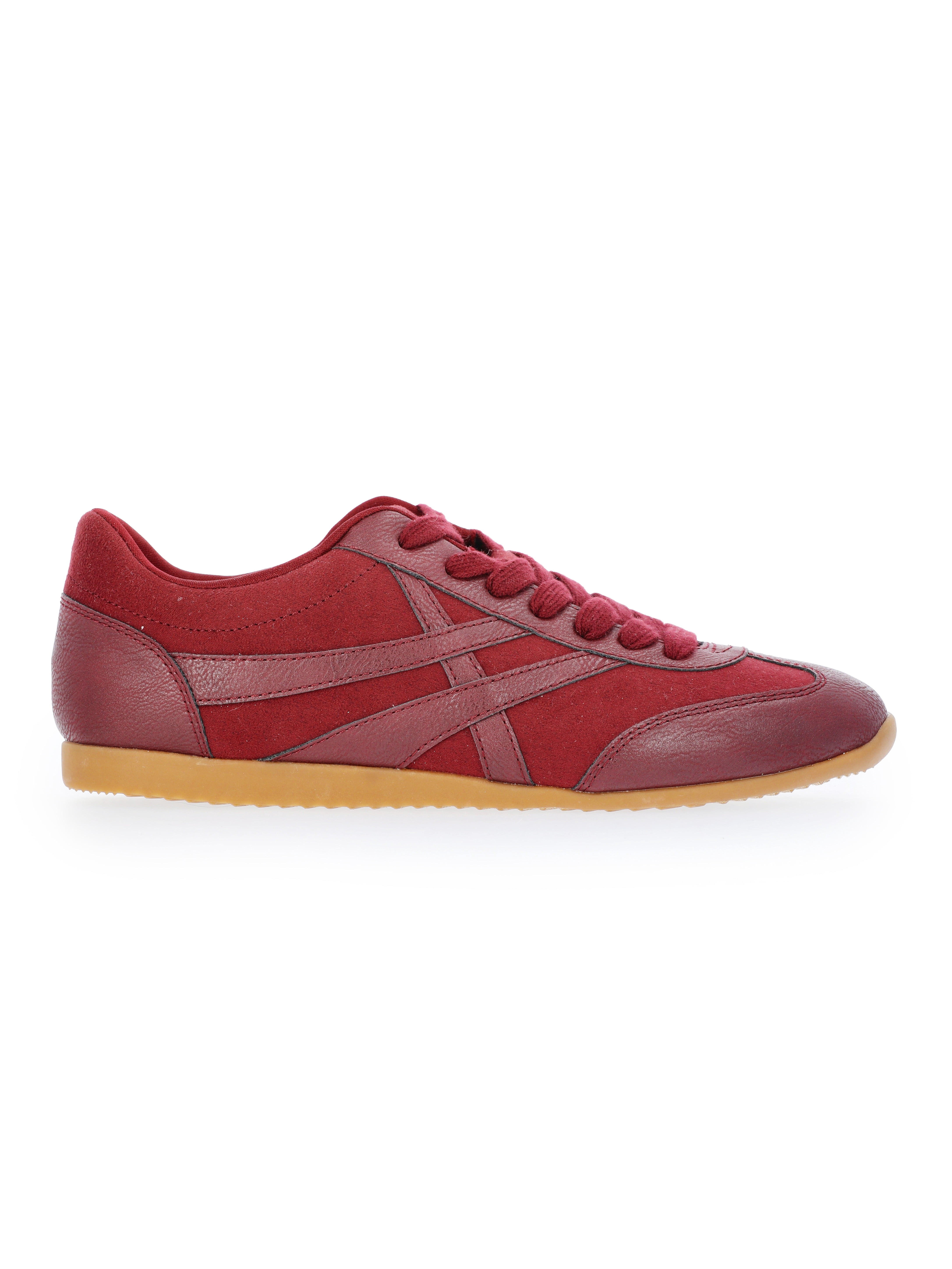 Time and Tru Women's Low Top Sneakers