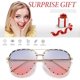 thumbnail image 2 of Gafas de sol con tachuelas para mujer, estilo aviador, montura metálica, protección UV 400., 2 of 5