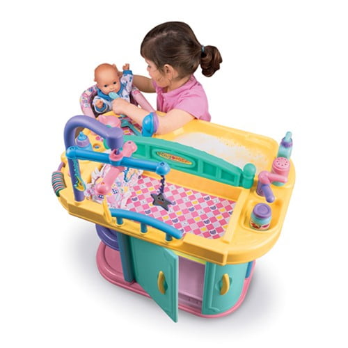 U.S. Toy Company Baby Doll Changing Table with Accessories, Multicolor