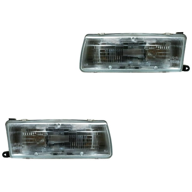 Par de FAROS NISSAN TSURU III 1992 al 2000 Generica 1 par Izquierdo y Derecho Nuevo