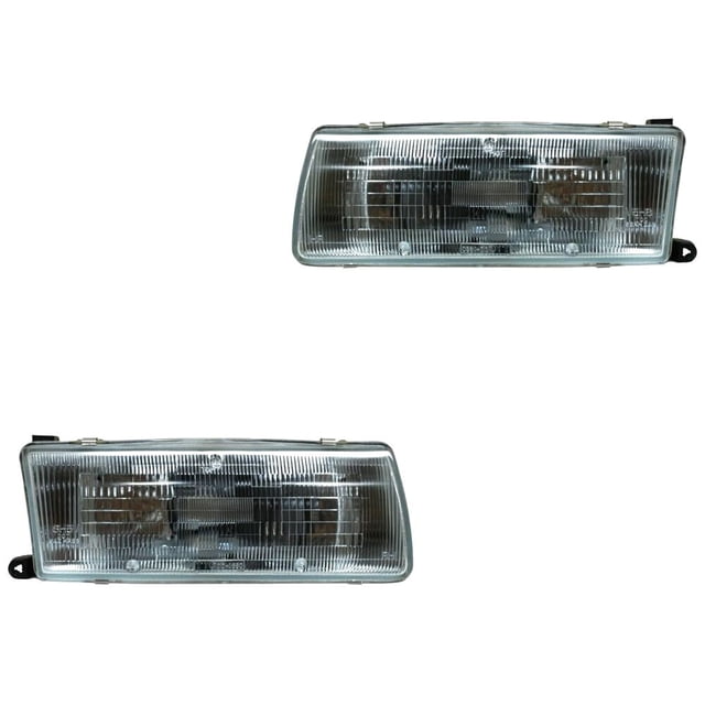 Par de FAROS NISSAN TSURU III 1992 al 2000 Generica 1 par Izquierdo y Derecho Nuevo