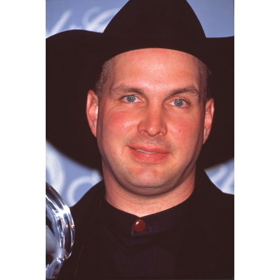 Garth Brooks Closeup 22Nd People'S Choice Awards Photo Print (8 x 10) - Item # CPA1121