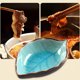 thumbnail image 1 of Juego de mini platos de cerámica de estilo japonés | Cuencos pequeños en forma de hoja para condimentos, aperitivos, accesorios de té | Glaseado de hielo craquelado | Base antideslizante | Vajilla, 1 of 4