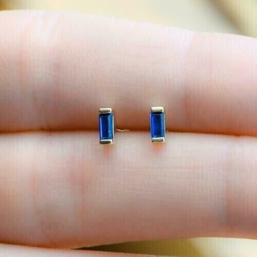 Natural Blue Sapphire Stud Earrings 14 K Real Yellow Gold With Certificate