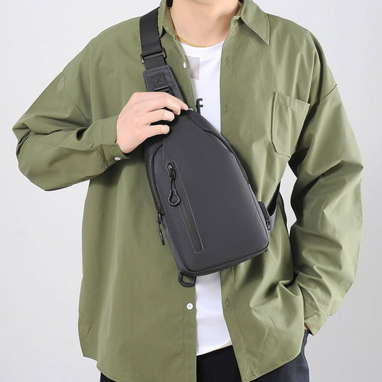 Wide strap outlet backpack