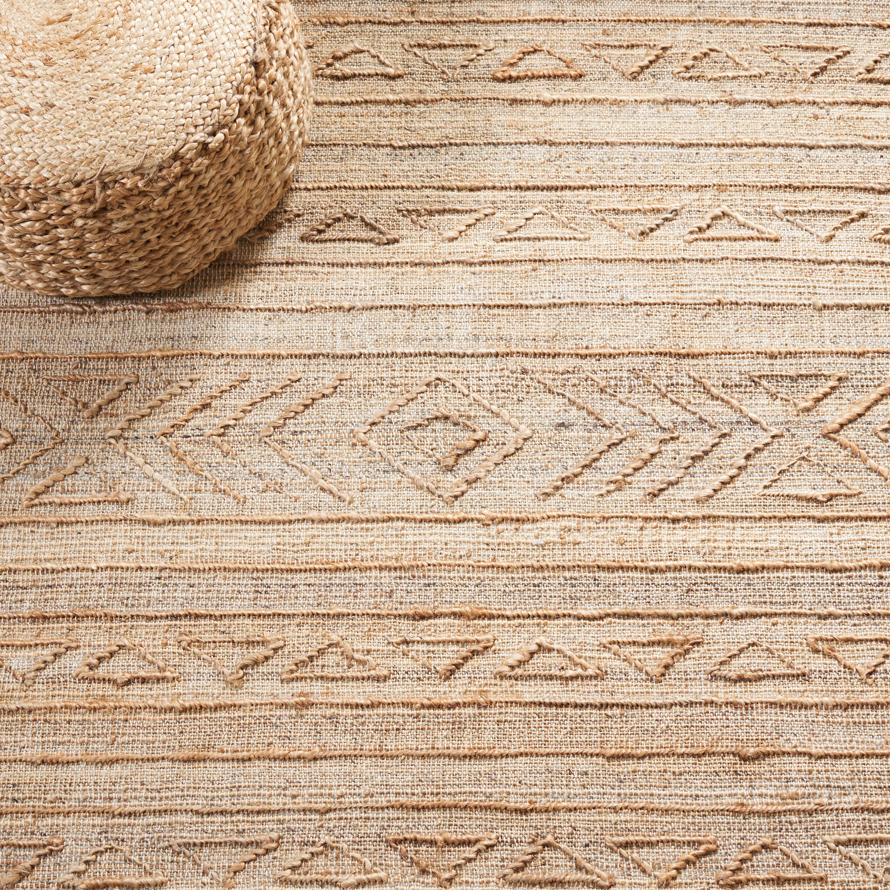 SAFAVIEH Natural Fiber Gracelyn Geometric Area Rug, Natural, 6' x 6' Square