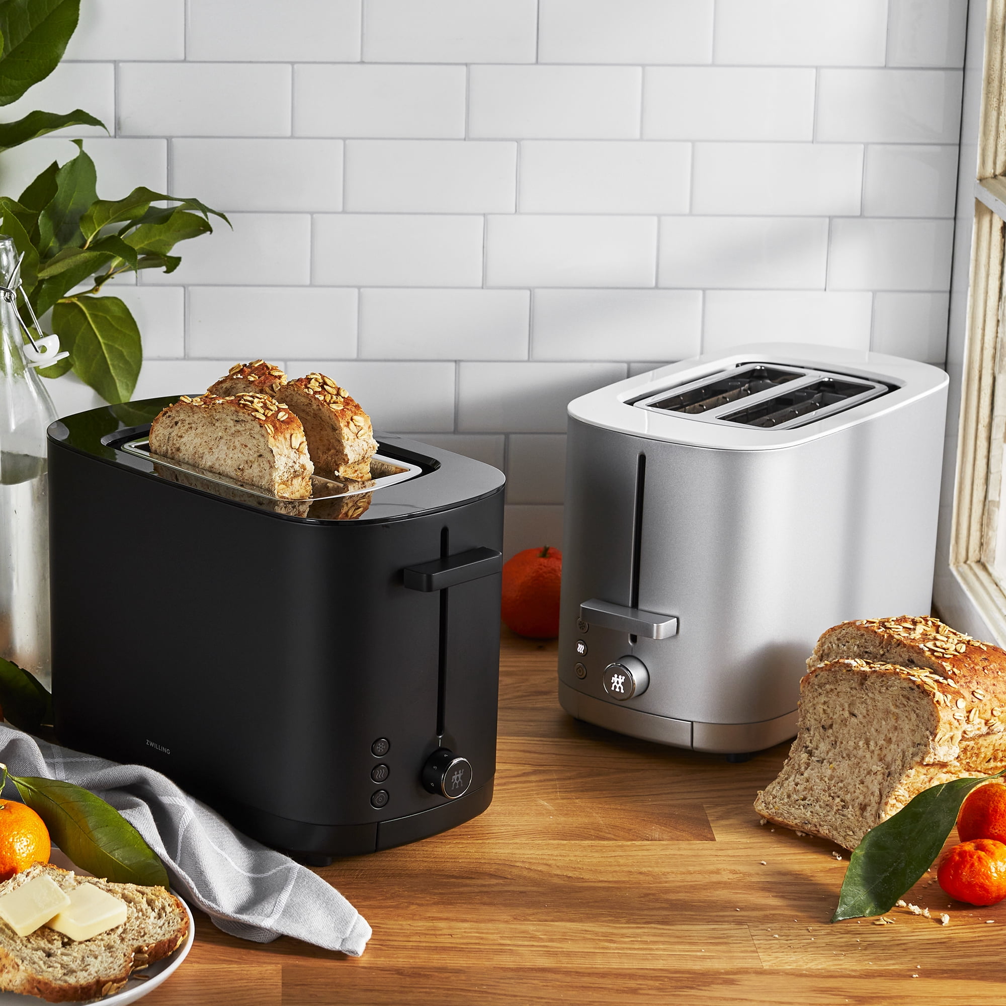 ZWILLING Enfinigy, 2-Slice Toaster, Extra Wide 1.5" Slots for Bagels and Toast, Silver
