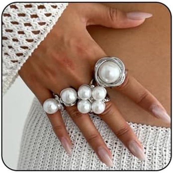 Chunky Gold Pearl Ring Set for Women Stackable Knuckle Rings Minimalist Statement Ring Set Adjustable Baroque Pearl Ring Sets Bridal Party Wedding Accessories