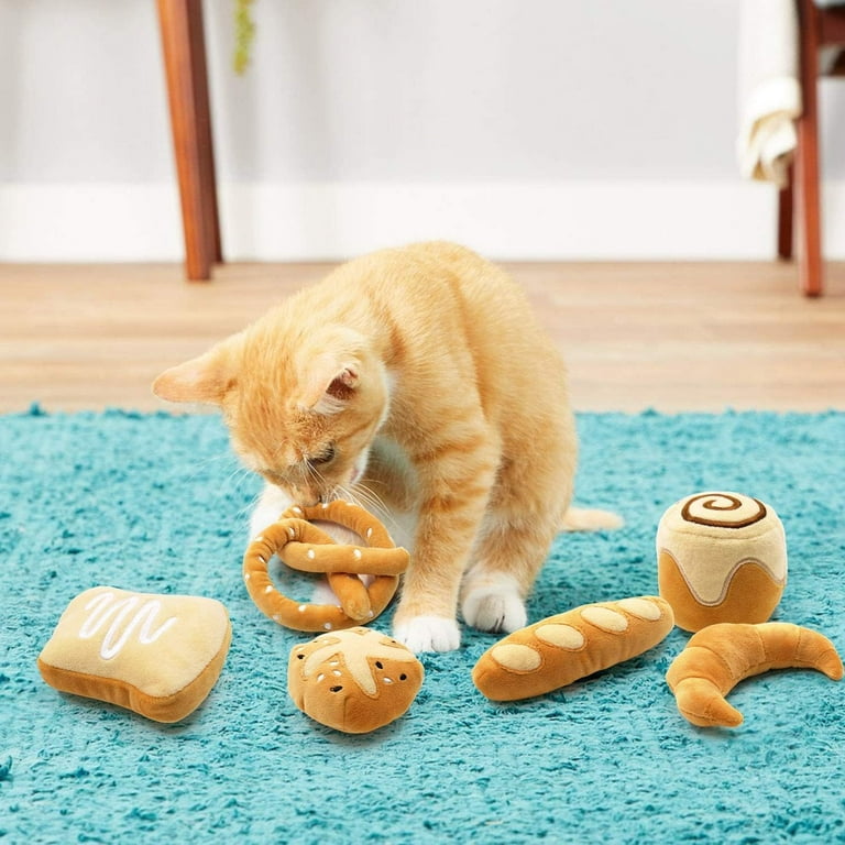 Baguette cat toy 2025
