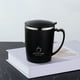 thumbnail image 5 of Taza de Café de Acero Inoxidable 304 con Tapa | Taza de Viaje con Aislamiento de Doble Pared | Retención Térmica de Calor y Frío | Diseño a Prueba de Derrames | Asa Cómoda | Capacidad de 325 Ml, 5 of 6