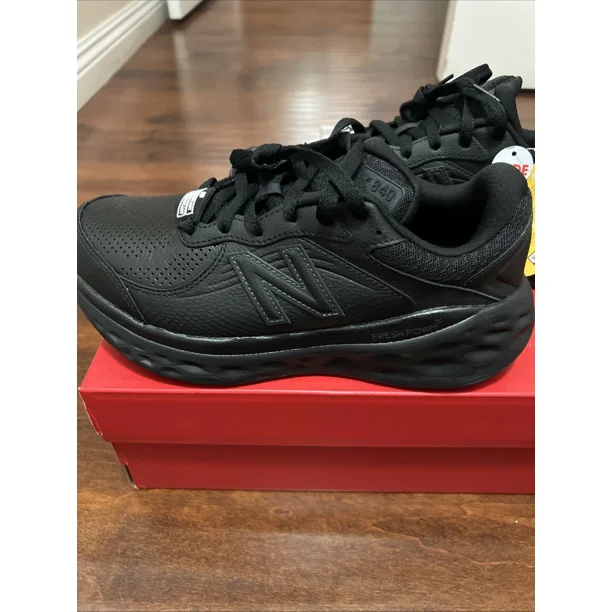 New Balance Fresh Foam X 840F Wide Men's US 8.5 Slip Resistant Walking Shoe