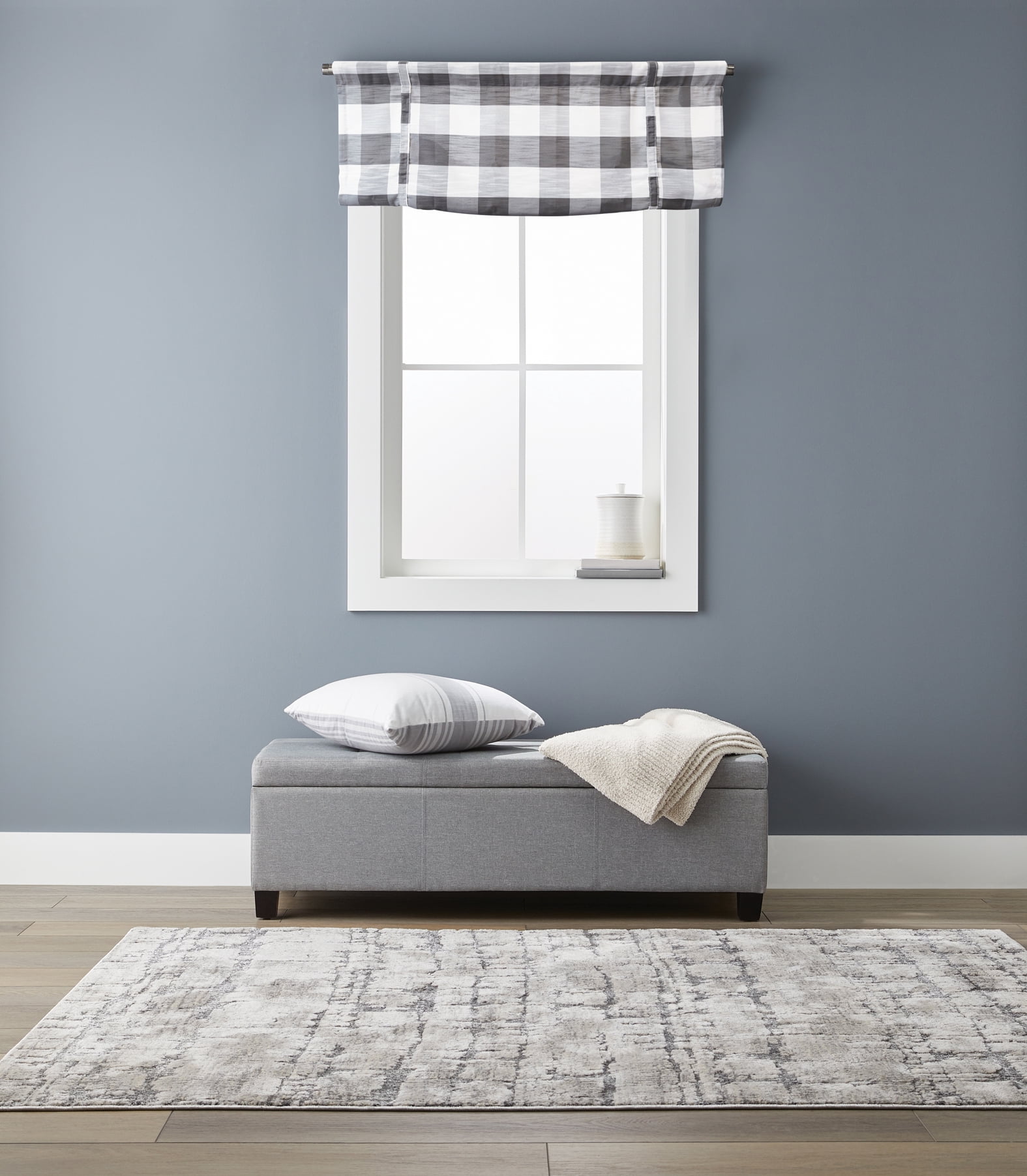Better Homes & Gardens Balloon Shade Buffalo Check Light Filtering Rod Pocket Single Curtain Panel, Gray/White, 42 x 63