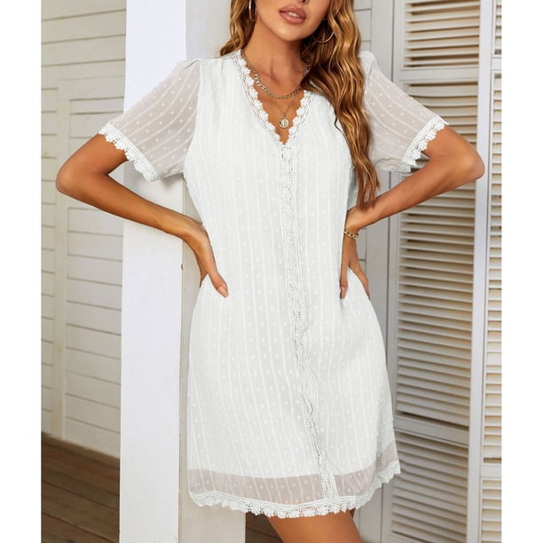 Vestido de encaje de lunares de manga corta con cuello en V