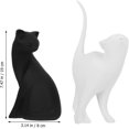 thumbnail image 2 of Estatua de gato de resina Escultura de gato para decoración de oficina en casa Adorno de resina para manualidades 2 piezas blanco y negro LANNMXG, 2 of 4