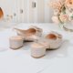 thumbnail image 5 of Sandalias de Oro Tacones Hueco-Fuera Respirable Princesa Sandalias para Niñas Primavera/Verano Estilo Suela Suave Arco-Decorado para Niños Medianos Y Grandes, 5 of 6