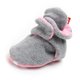 thumbnail image 1 of Calcetines para bebés recién nacidos, zapatos para niños y niñas, botines de primeros pasos para niños pequeños, cómodos, de algodón, suaves, antideslizantes, cálidos, zapatos de cuna para bebés Tan Jianjun  unisex, 1 of 2