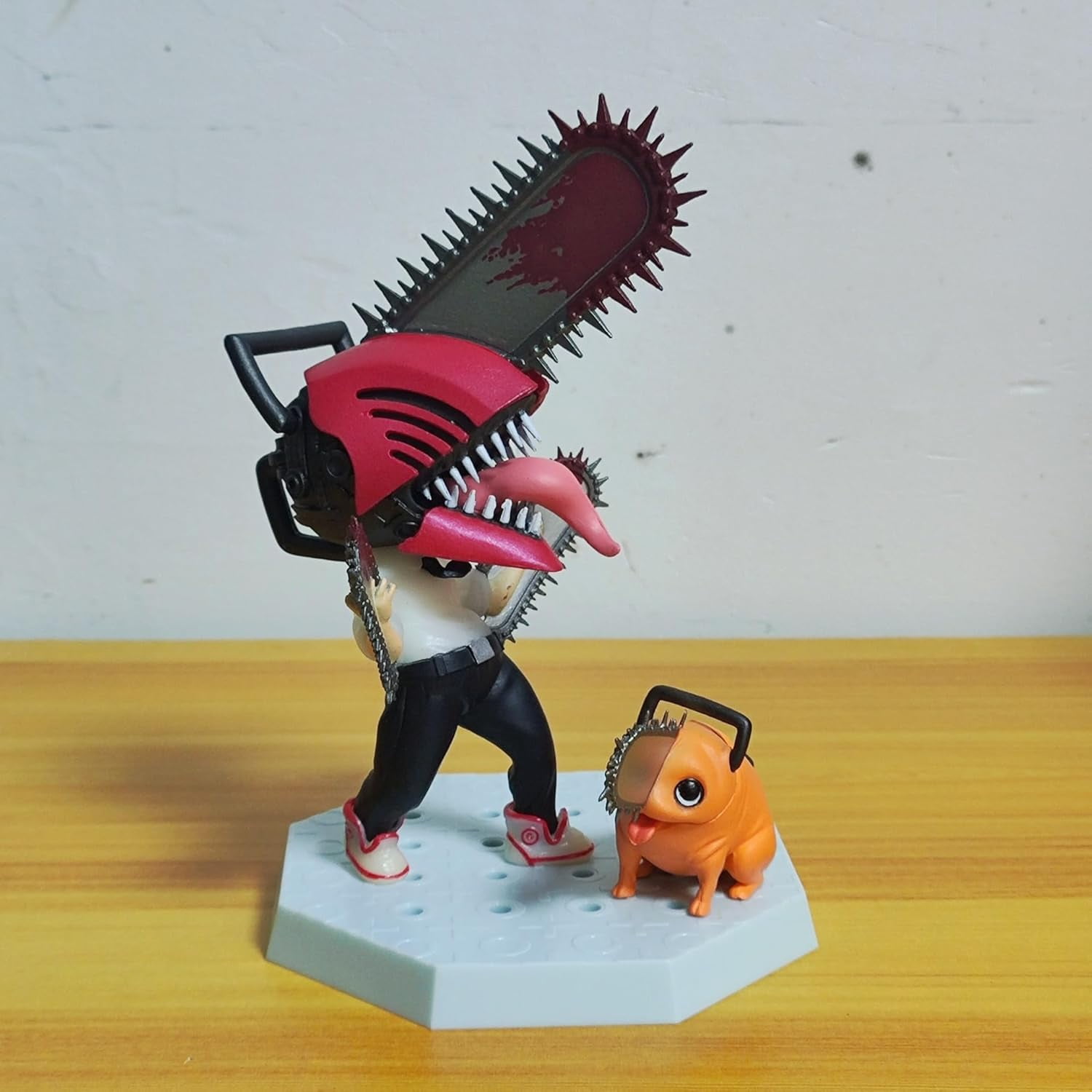 Newly Denji Pochita Figure Q Version Big Head Fighting Action Figures 16cm/6.3inch Anime Character Collection Decor Model Desktop Ornament Gifts