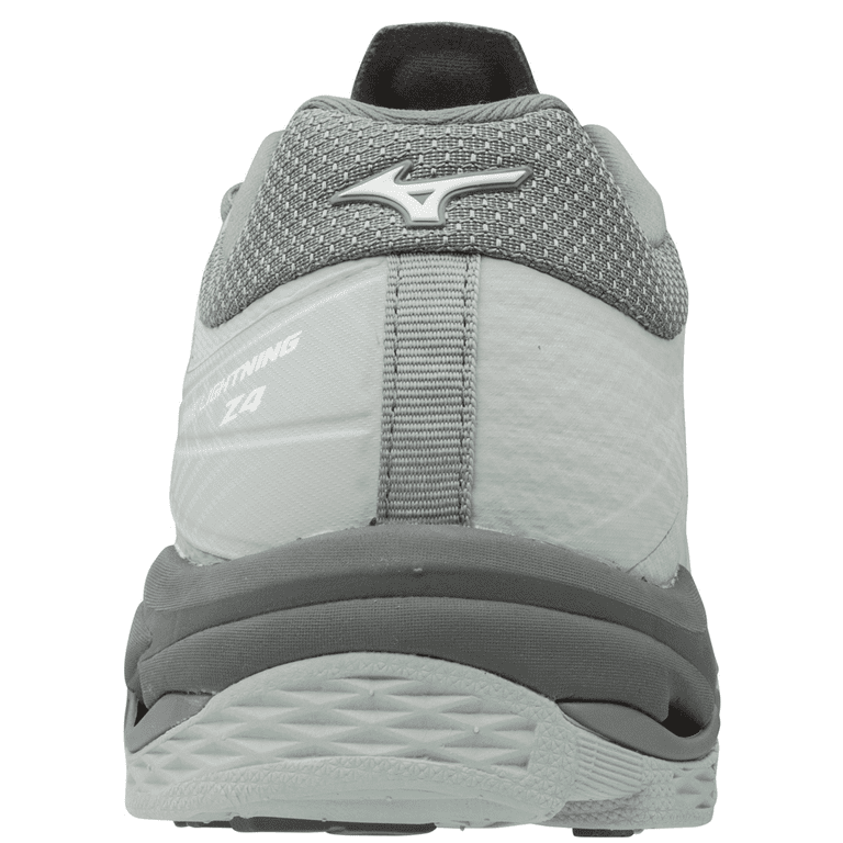 Mizuno Women's Wave Lightning Z4 Volleyball Shoe, Size 13 Mizuno Women's Wave Lightning Z4 Volleyball Shoe, Size 13