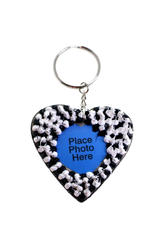 Squishy Spike Heart Picture-Frame-Keychain Black/White