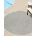 thumbnail image 4 of Rugs.com Outdoor Solid Collection Rug – 4 Ft Round Light Gray Flatweave Rug Perfect For Kitchens, Dining Rooms, 4 of 6