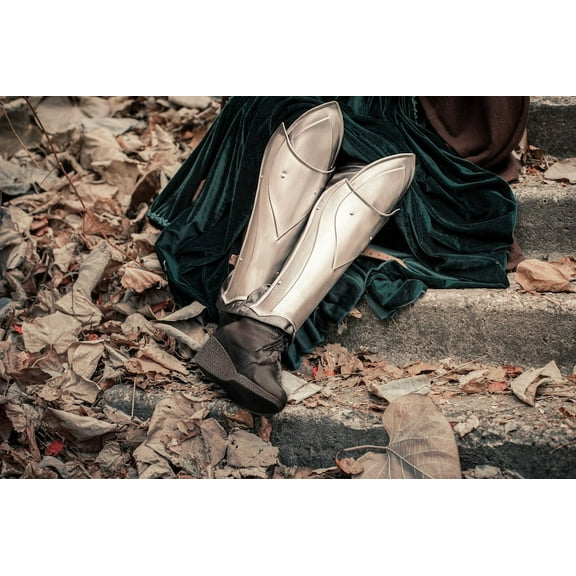 LARP Fantasy Leg Armor Lady Warrior Gear Steel Greaves
