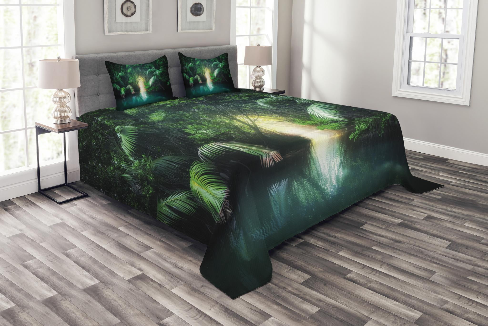 Jungle Bedspread Set King Size, Tropical Lake Mangrove Rainforest Pathway through Lush Sri Lanka