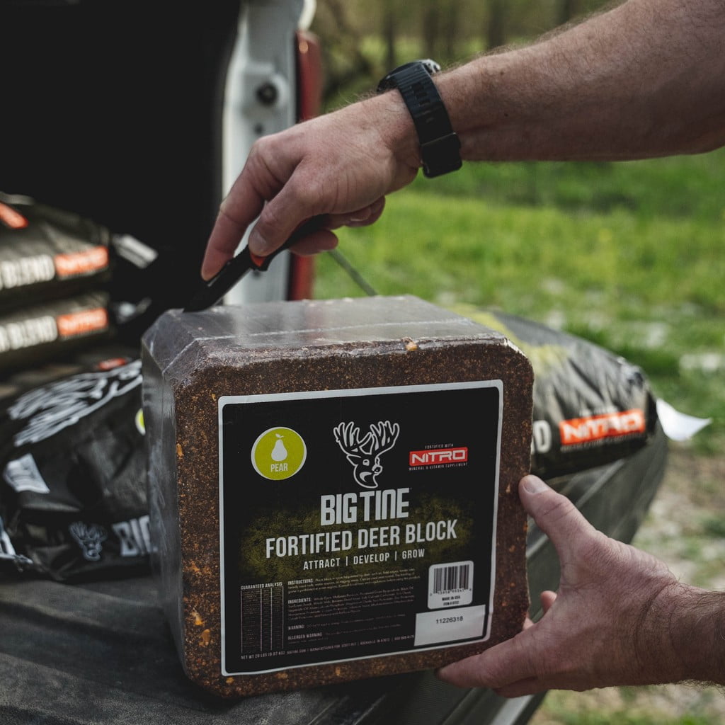 Big Tine Fortified Deer Block Pear Rush 20 lbs