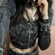 thumbnail image 4 of Tops cortos con diamantes de imitación, estampados gráficos, ropa grunge Y2K, estética Fairycore, remeras retro, lindas camisetas vintage Harajuku, 4 of 5
